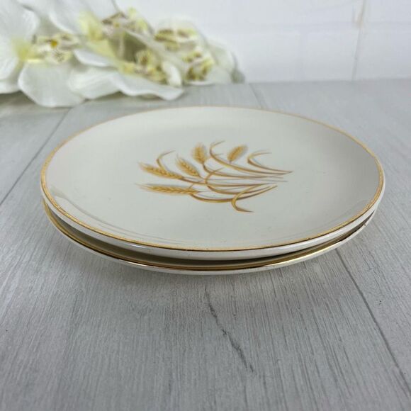 Homer Laughlin GOLDEN  WHEAT 2 Plates 7" 
1 5” Bowl and 1 5” plate 22K Gold  USA - Picture 1 of 8
